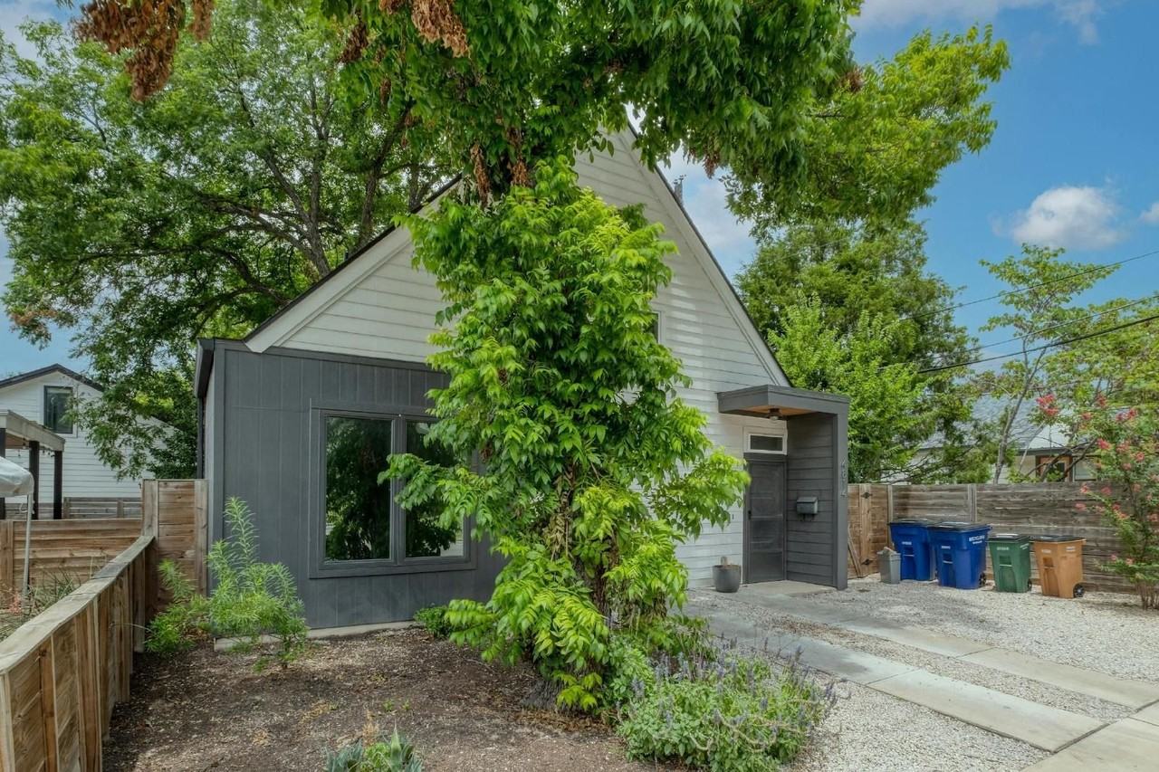4814 Harmon Ave - Photo 2 of 21
