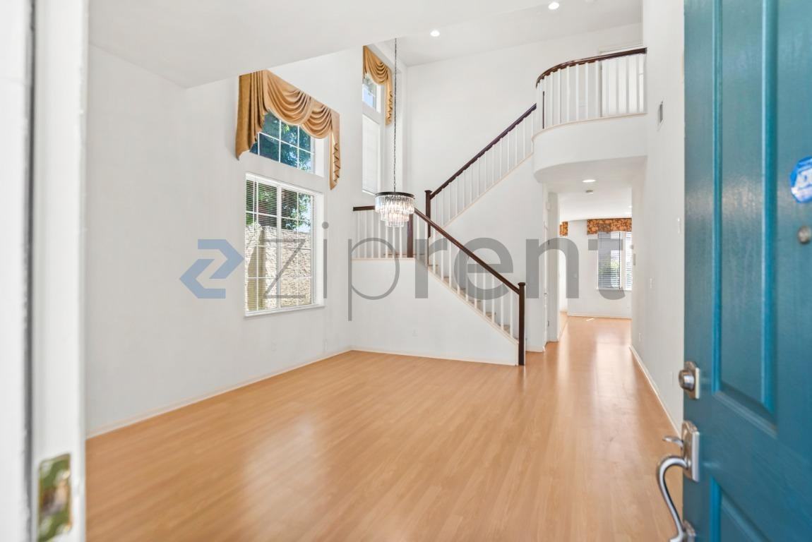 37599 White Cedar Ter - Photo 5 of 34