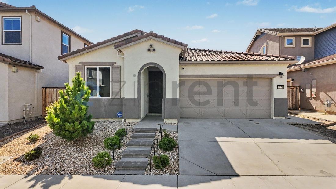 2272 Borealis Cir - Photo 2 of 42
