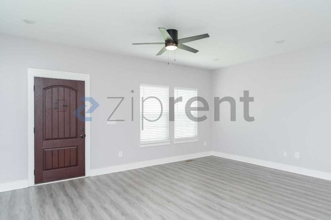 4417 Jersey Pike #105 - Photo 5 of 20