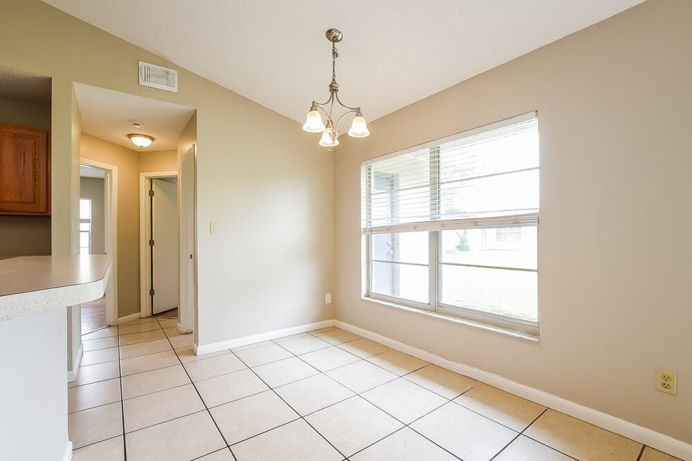 2854 Camomile Dr - Photo 7 of 16
