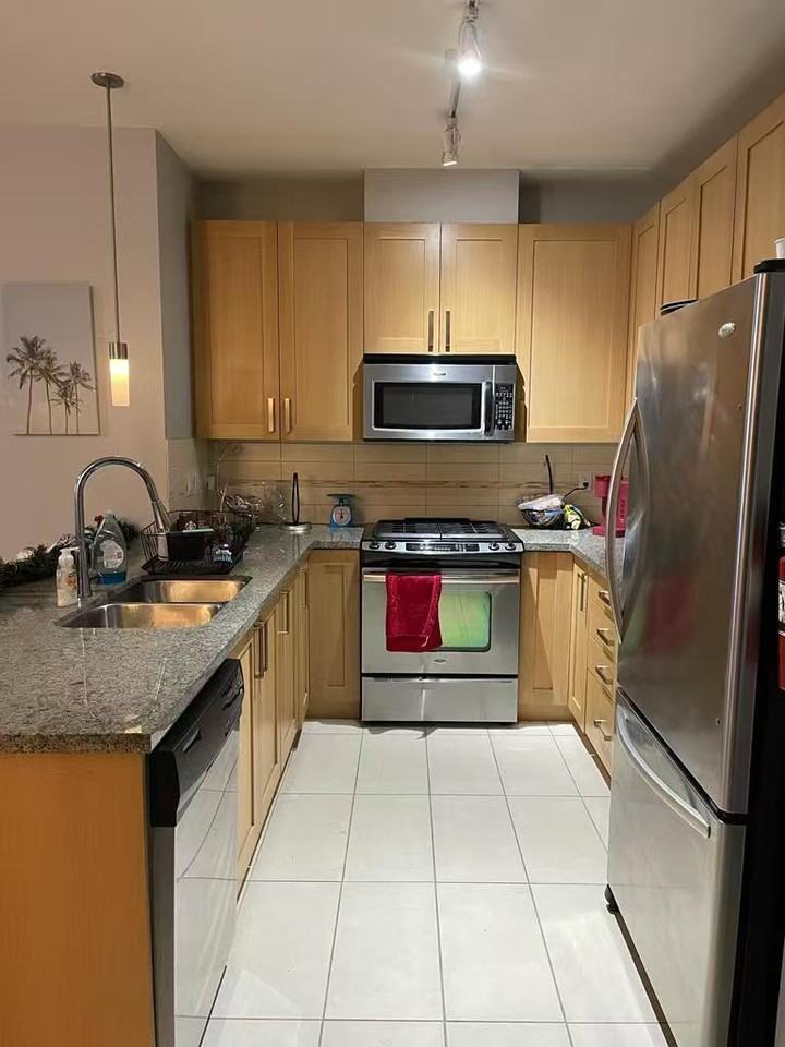 15988 26 Avenue #410 - Photo 6 of 14