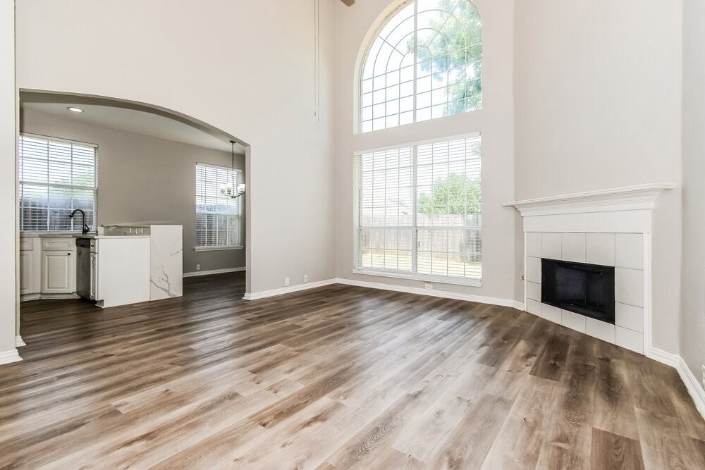 1333 Mill Wood Ln - Photo 6 of 17