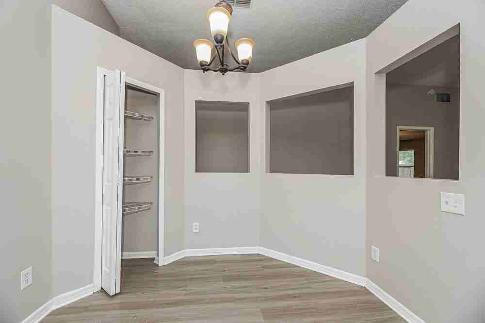 1368 High Plains Dr W - Photo 6 of 16