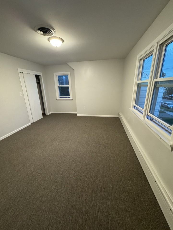 141 Alabama Ave #2 - Photo 5 of 8