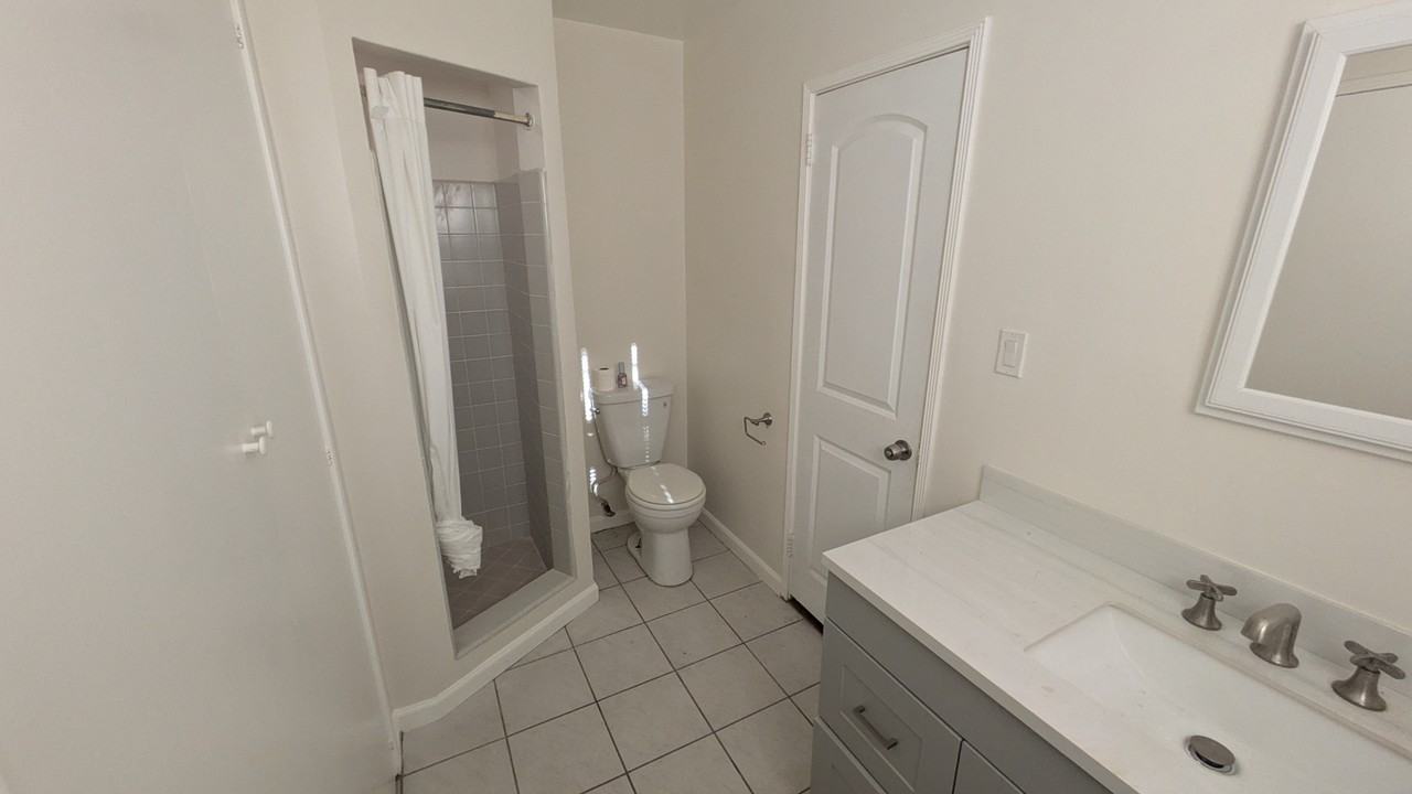 529 Myrtle St #A - Photo 2 of 6