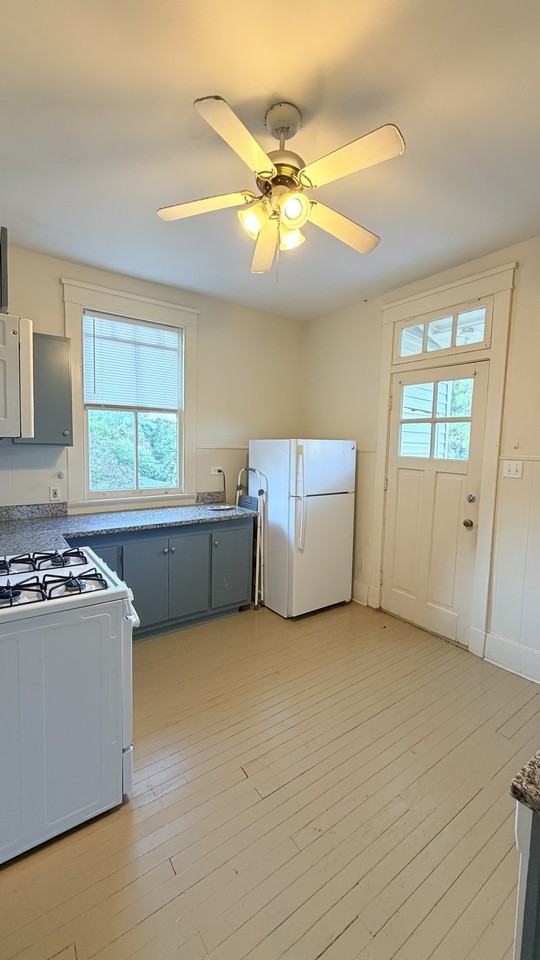 2037 Joseph St #2037JOSEPH - Photo 4 of 21
