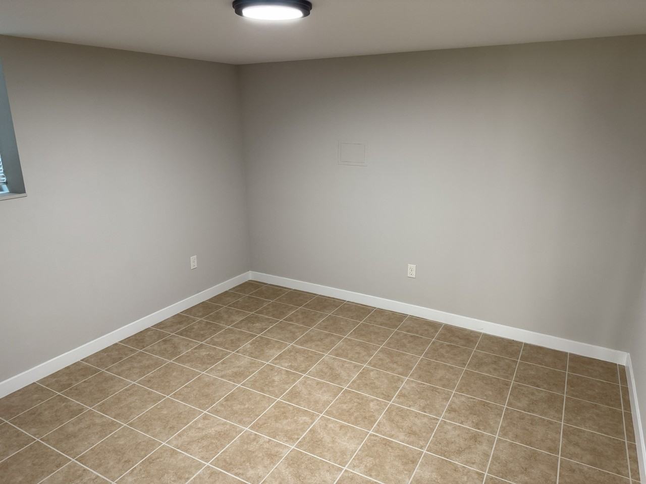 7610 Rainier Dr #A - Photo 4 of 10