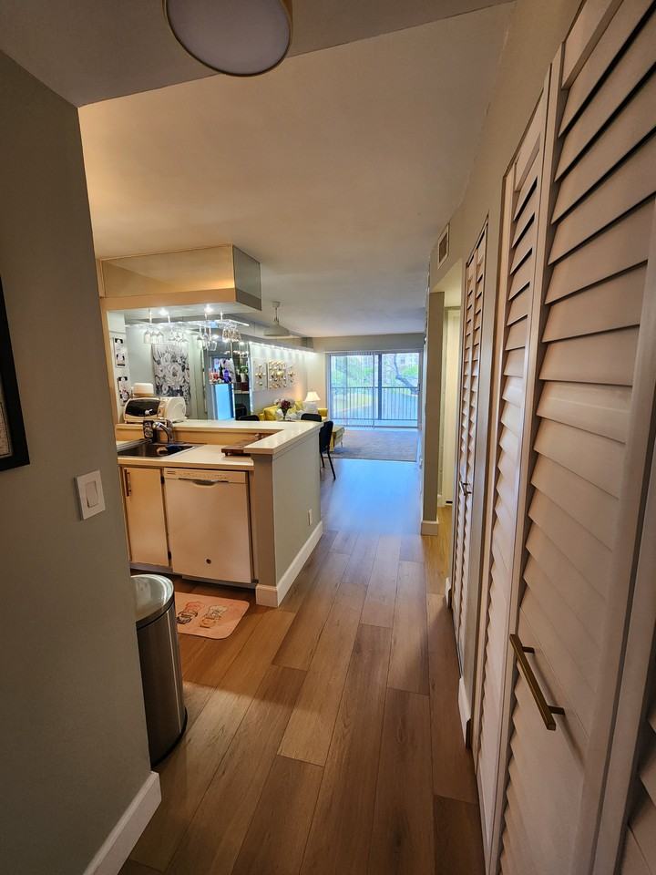 2228 N Cypress Bend Dr #307