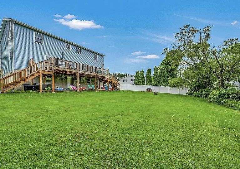 119 Fern Way #119 - Photo 2 of 7