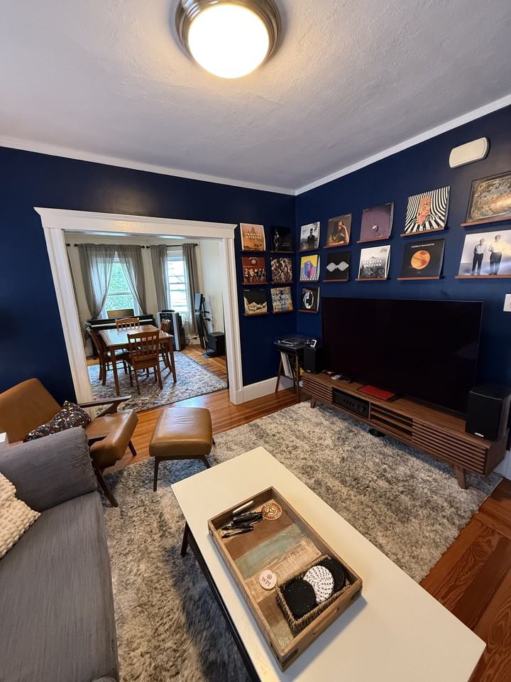 5 Belmont Sq #2 - Photo 2 of 15