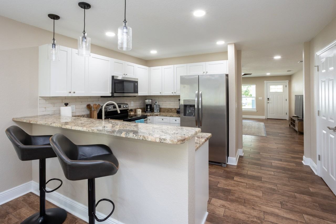 1313 E Cayuga St #NA - Photo 5 of 23