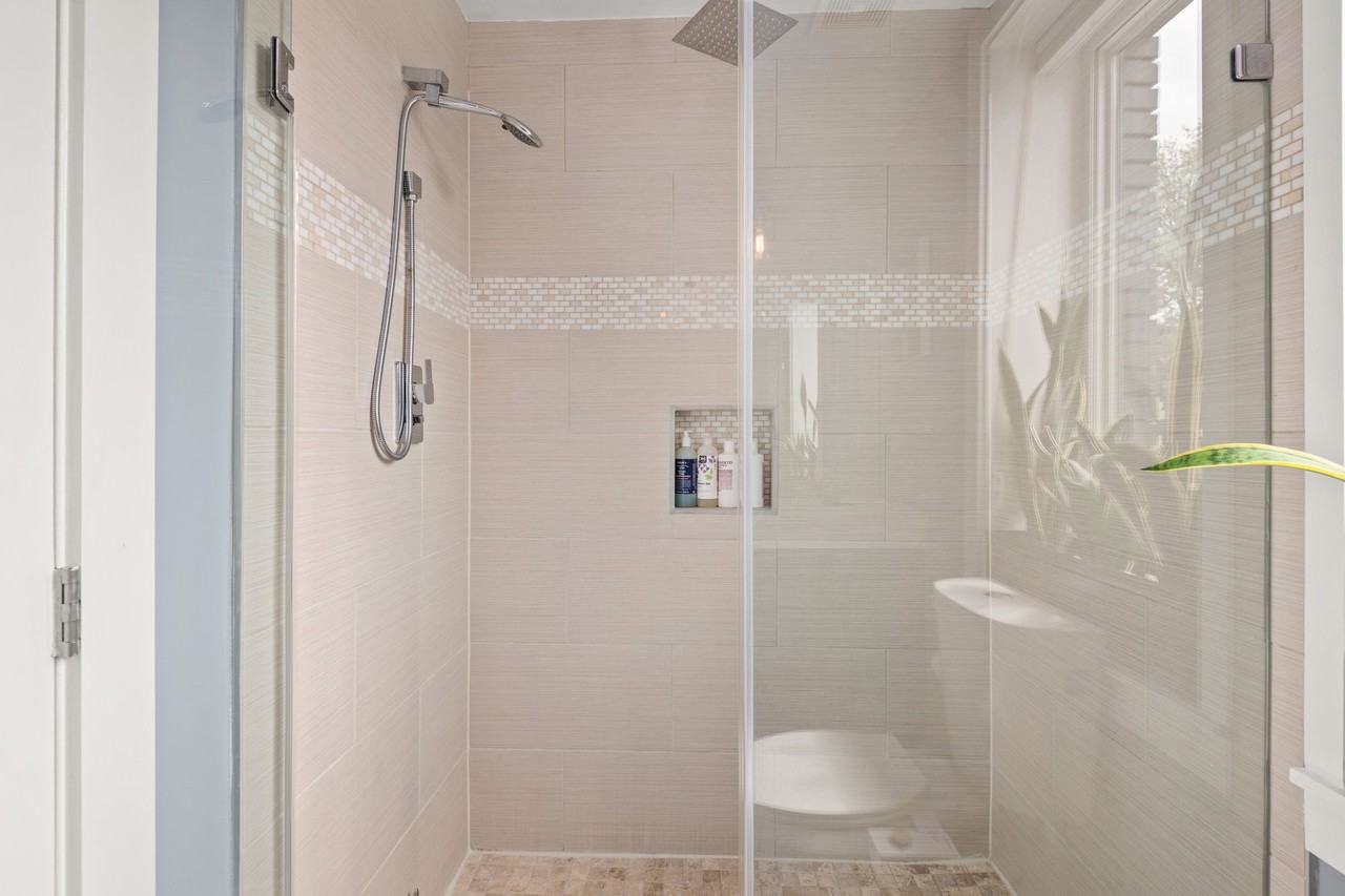 1700 2nd St Nw #3 - Photo 4 of 13