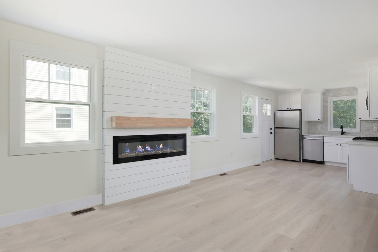 941 South Ave W #1 - Photo 5 of 18