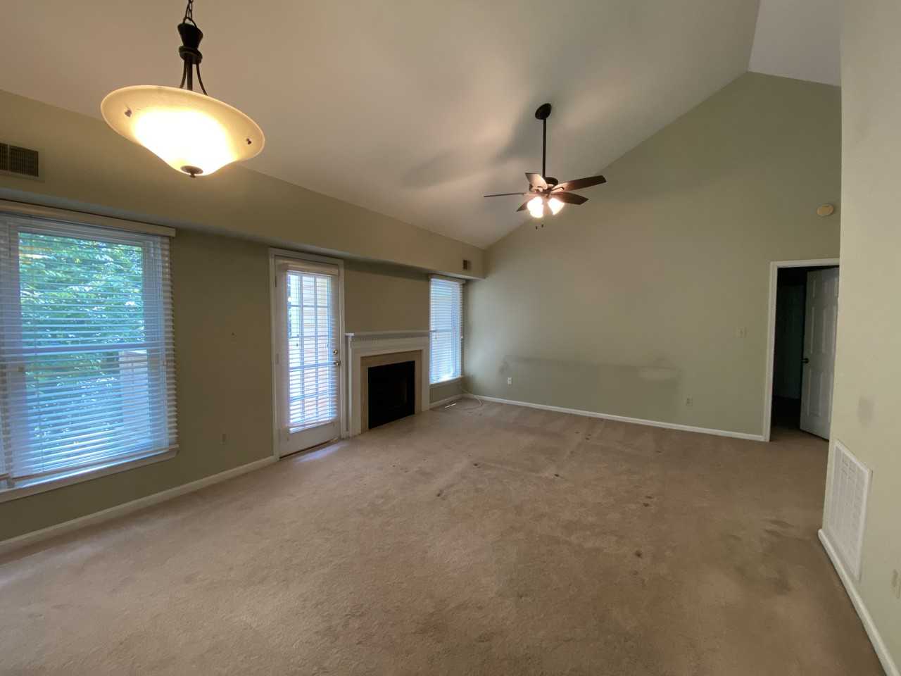 1525 Church Hill Pl - Photo 3 of 12