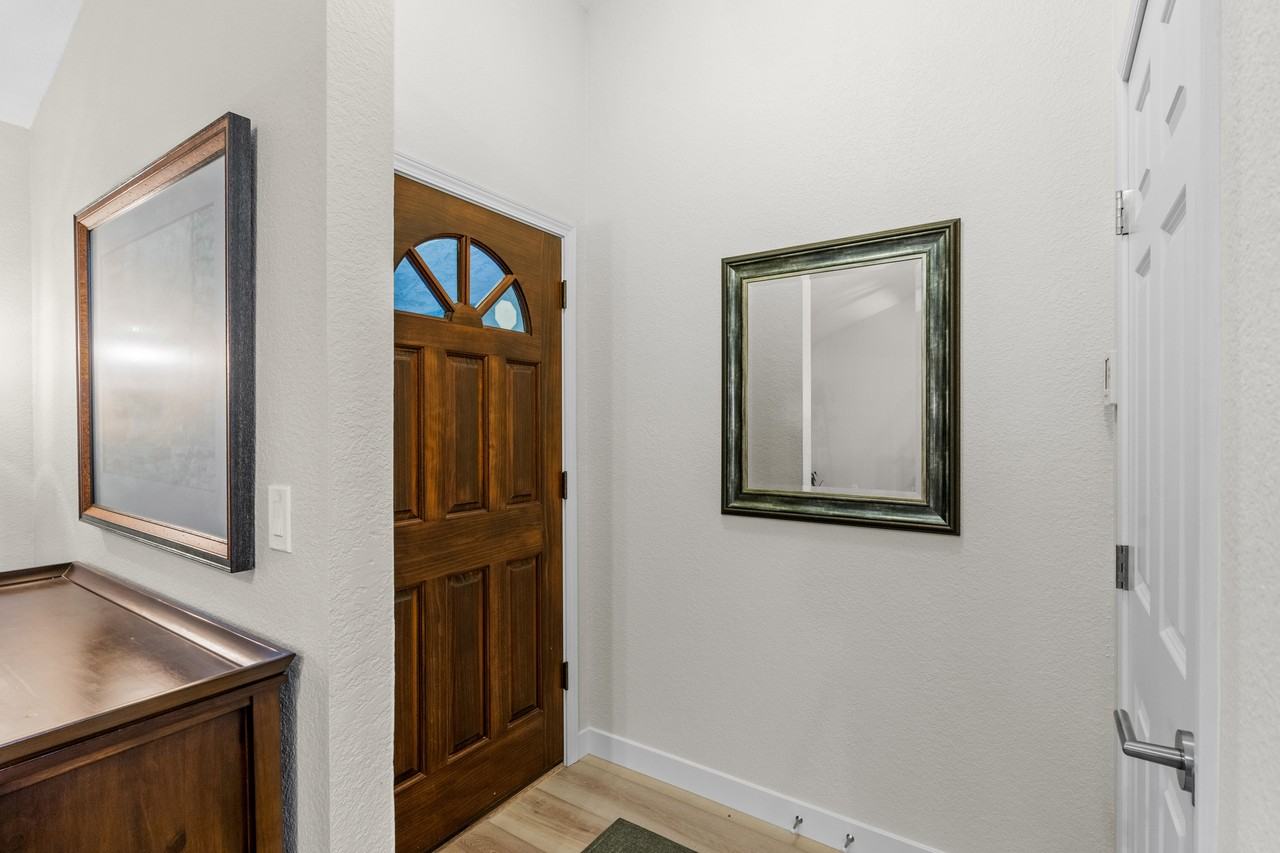 12037 100th Ave Ne #202 - Photo 3 of 15