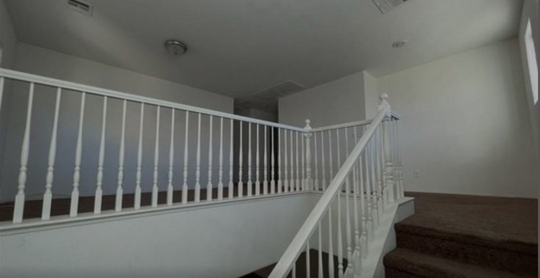 768 Jewel Tower St #NA - Photo 3 of 6