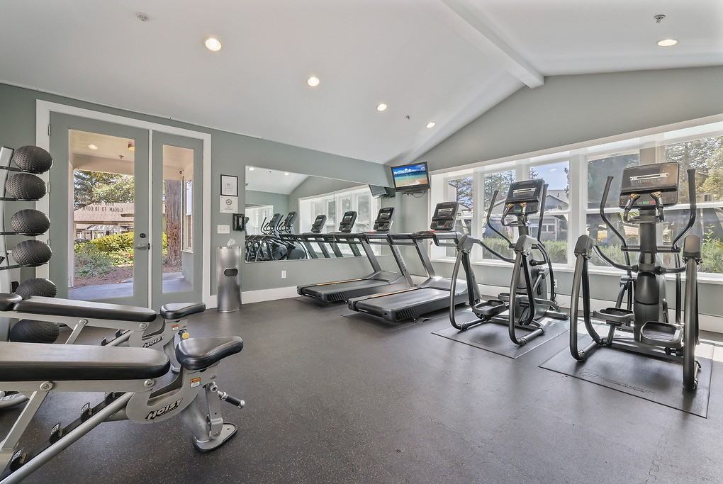 Bridgeport - Photo 2 of 29