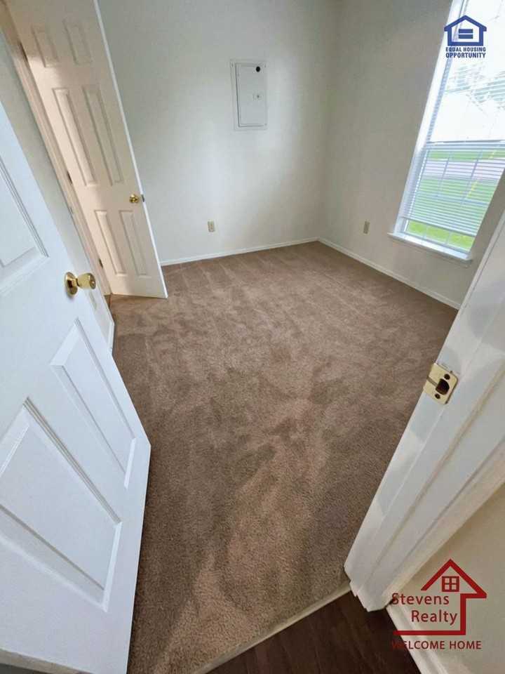 146 Dogwood Pointe Dr #2 - Photo 6 of 9