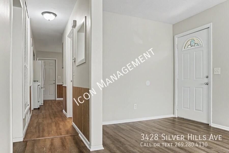 3428 Silver Hills Ave - Photo 2 of 18