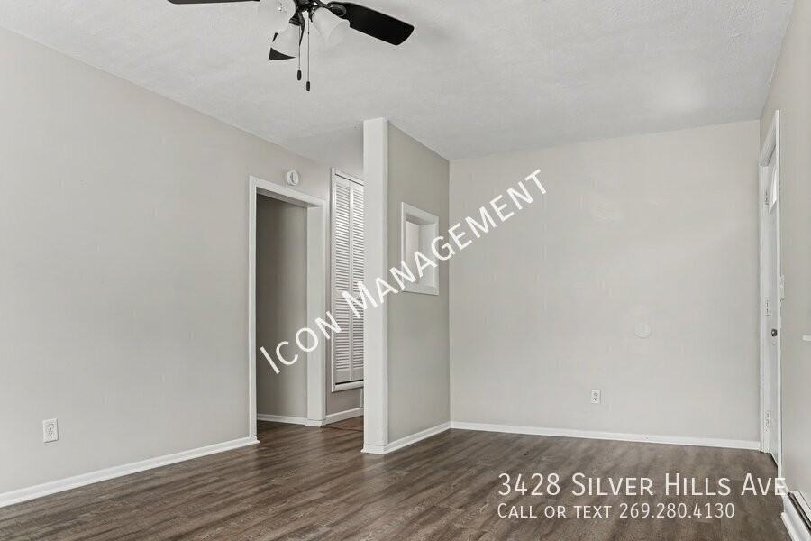 3428 Silver Hills Ave - Photo 3 of 18