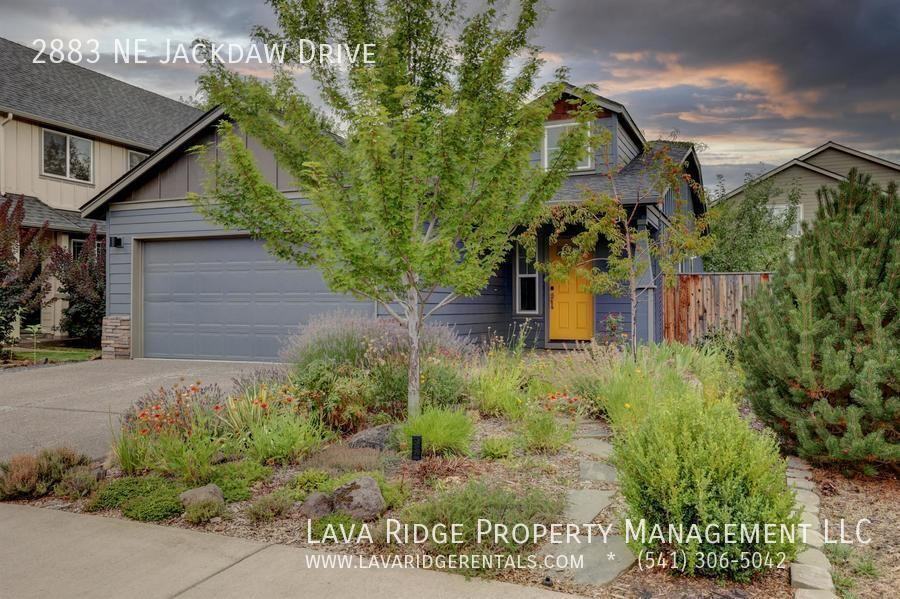 2883 Ne Jackdaw Dr - Photo 2 of 29