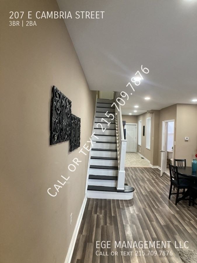 207 E Cambria St - Photo 2 of 41