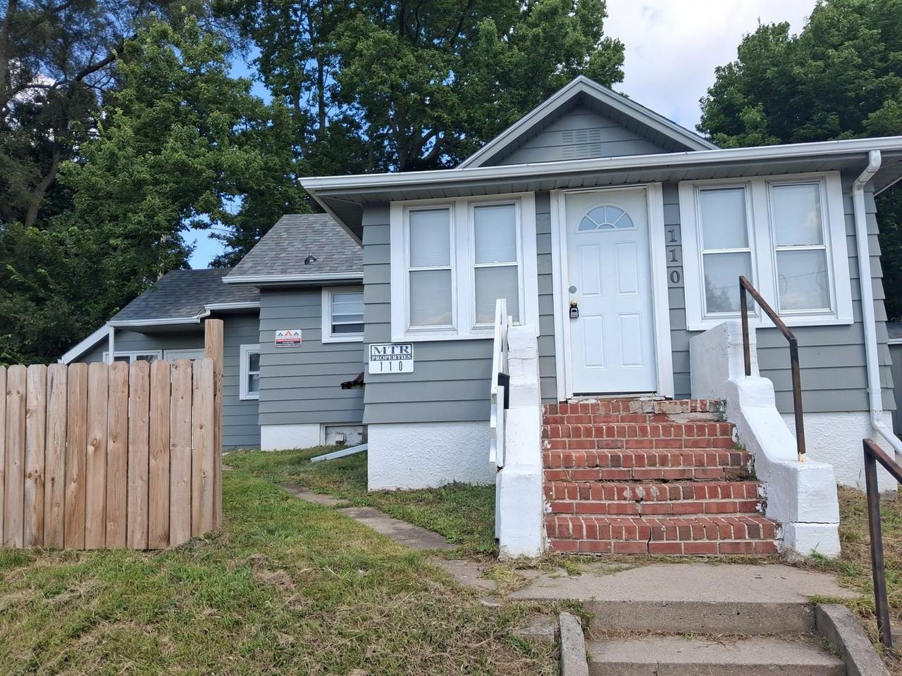110 S Wilmoth Ave