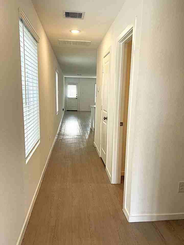 18210 Via Aurelia Dr - Photo 2 of 36