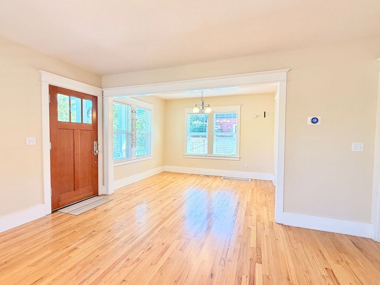 5319 Ne 16th Ave - Photo 5 of 35