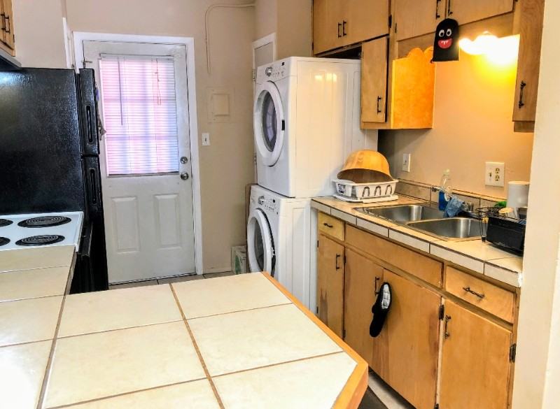 811 Calle Saragosa #3 - Photo 3 of 12