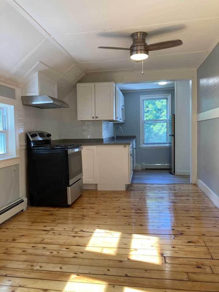 36 Tucker Ave #B - Photo 3 of 15