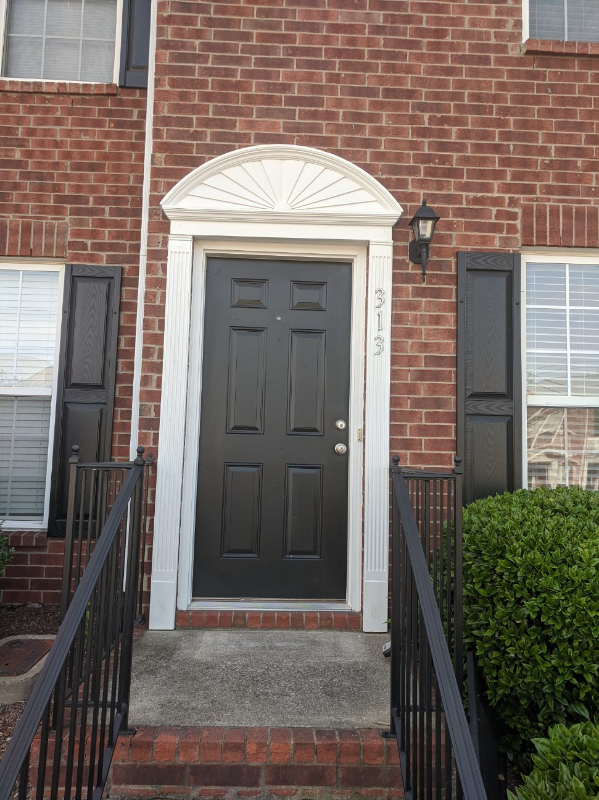 313 Stewarts Landing Cir - Photo 2 of 13