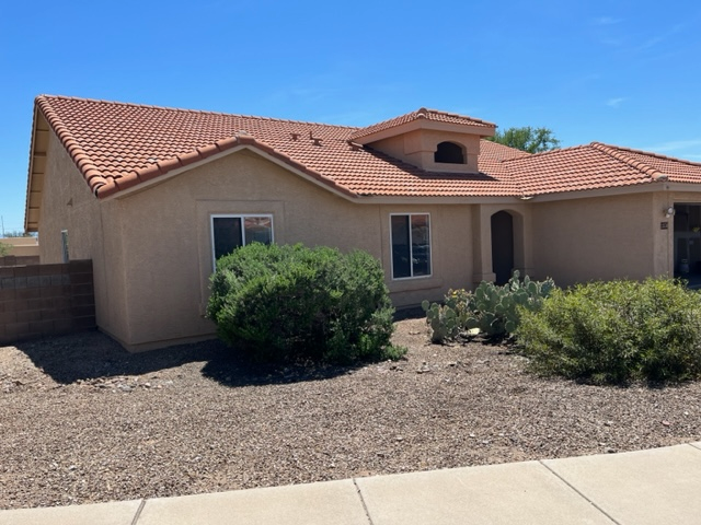 2550 S Perillo Dr - Photo 3 of 23
