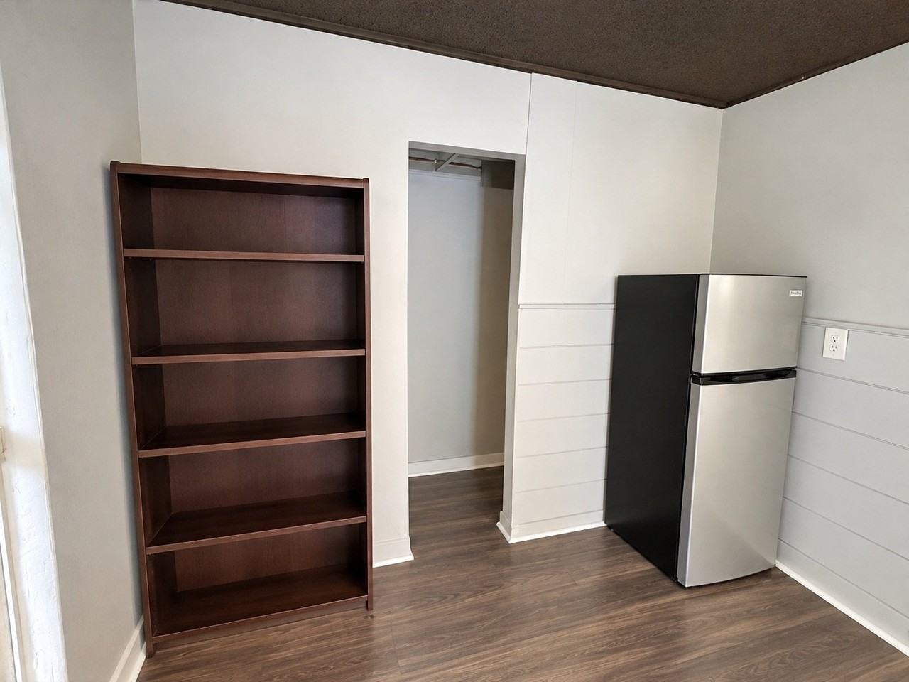 8010 Se Us Hwy #4B - Photo 4 of 5