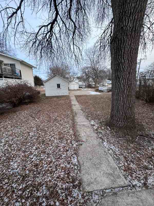 416 Pearl St #A - Photo 3 of 23