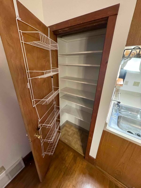 416 Pearl St #A - Photo 7 of 23