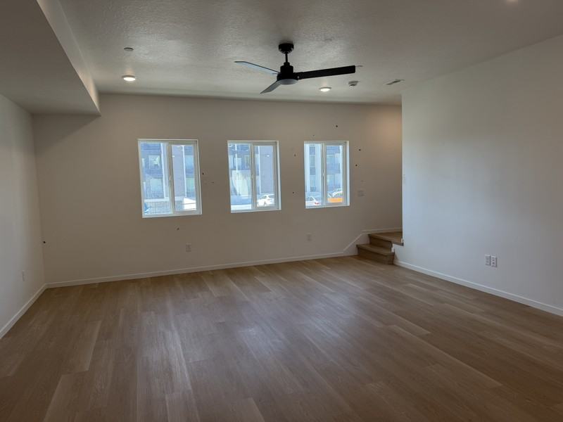 4338 S Main St #105 - Photo 3 of 12