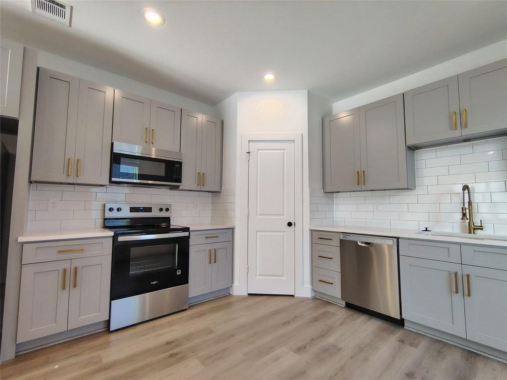 3263 Sauce Pan Way #B - Photo 4 of 21