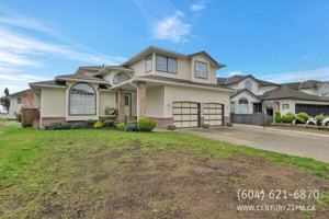 featured image of 32186 Elkford Dr #UPPER
