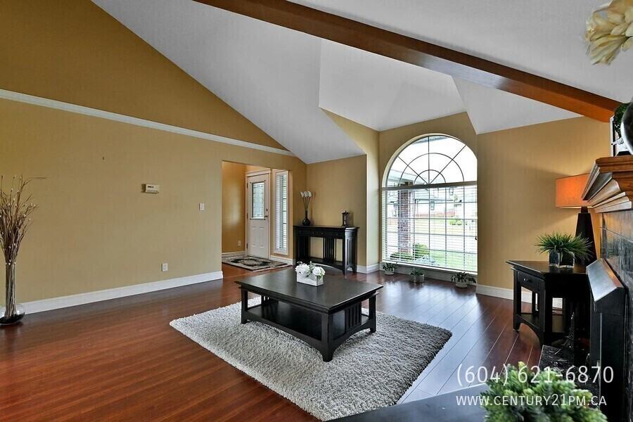 32186 Elkford Dr - Photo 7 of 24