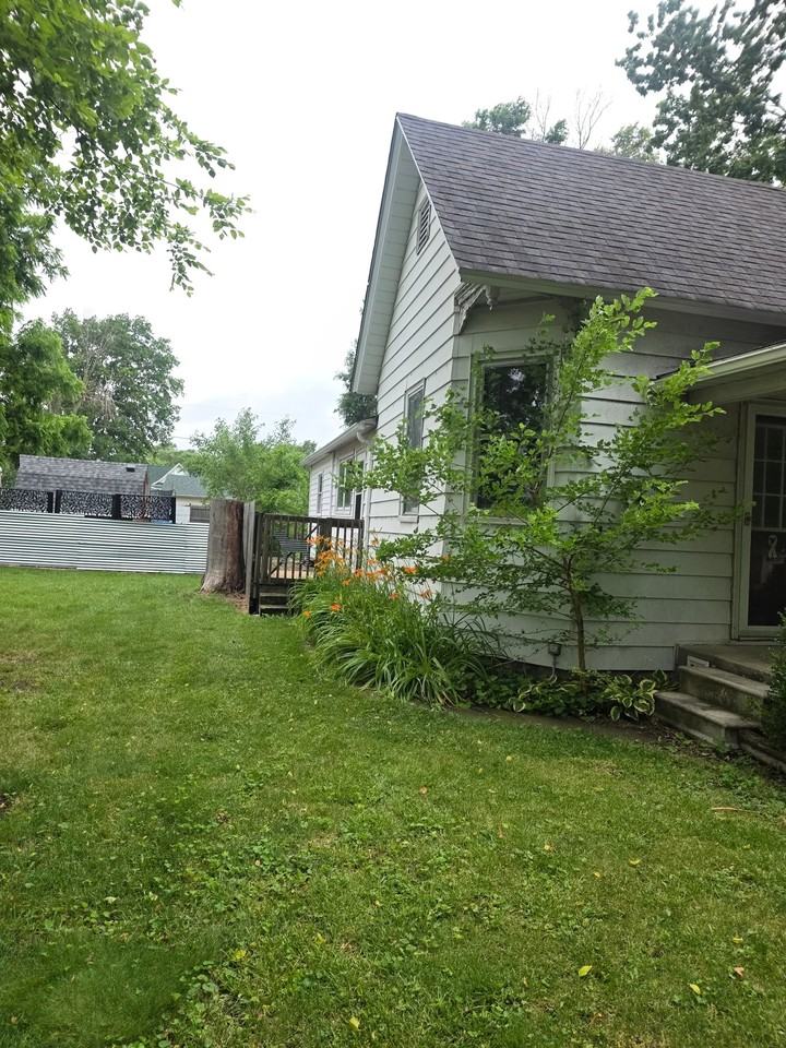 809 S Don Ryan St - Photo 2 of 20