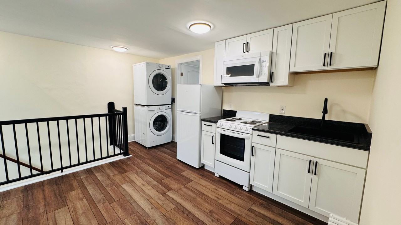 208 Bridge St #2 - Photo 2 of 17