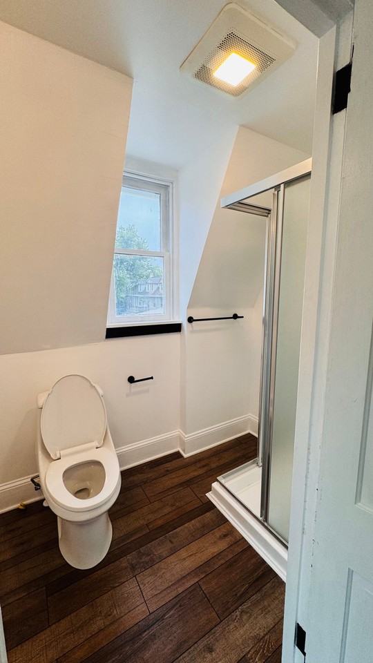 208 Bridge St #2 - Photo 4 of 17