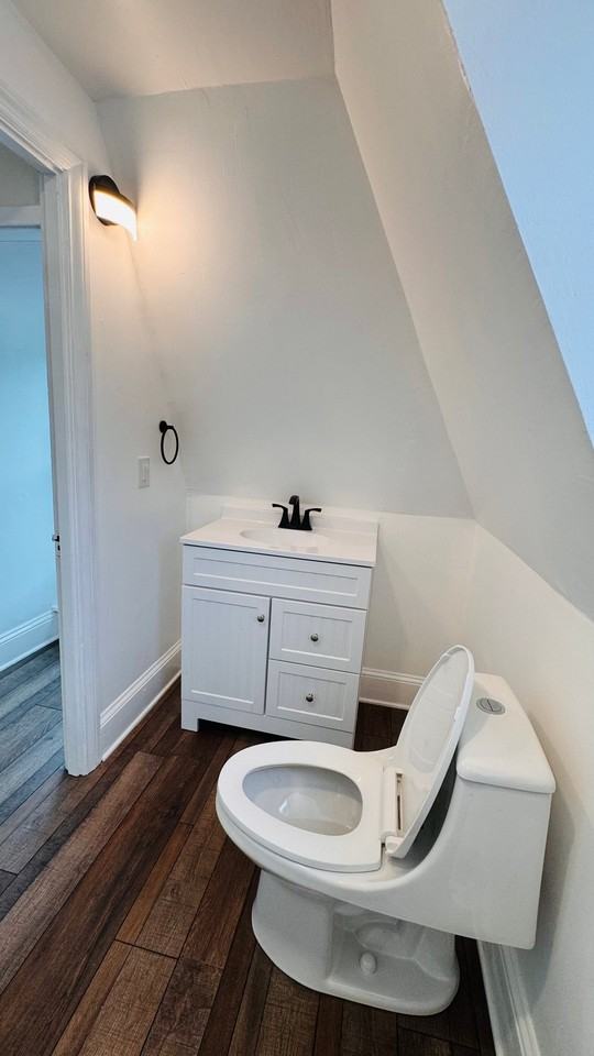 208 Bridge St #2 - Photo 5 of 17