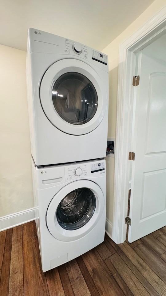 208 Bridge St #2 - Photo 7 of 17