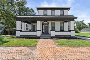 featured image of 222 W Market St