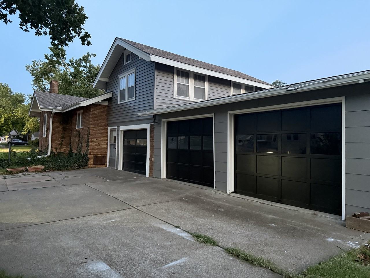 1100 S 9th St - Photo 2 of 12
