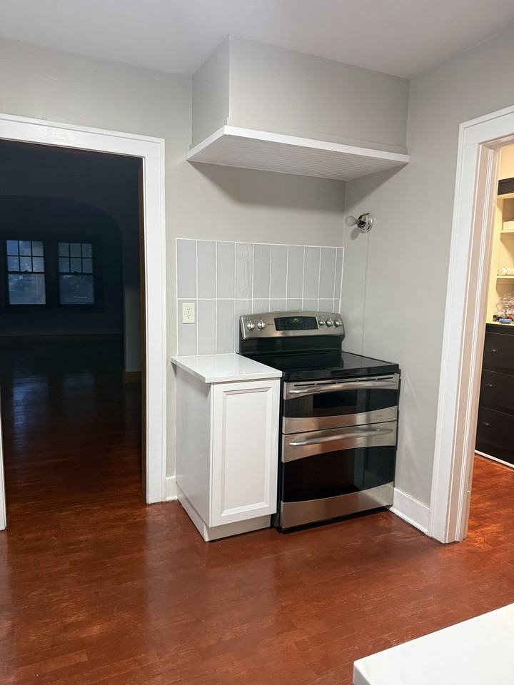 1100 S 9th St - Photo 4 of 12