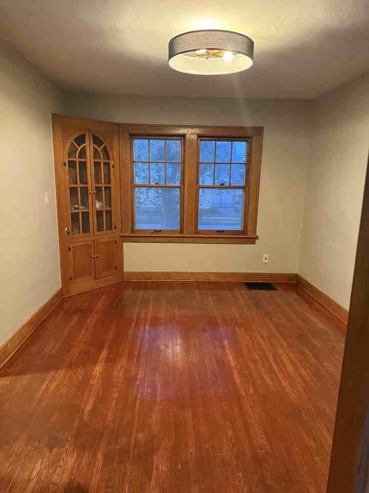 1100 S 9th St - Photo 6 of 12